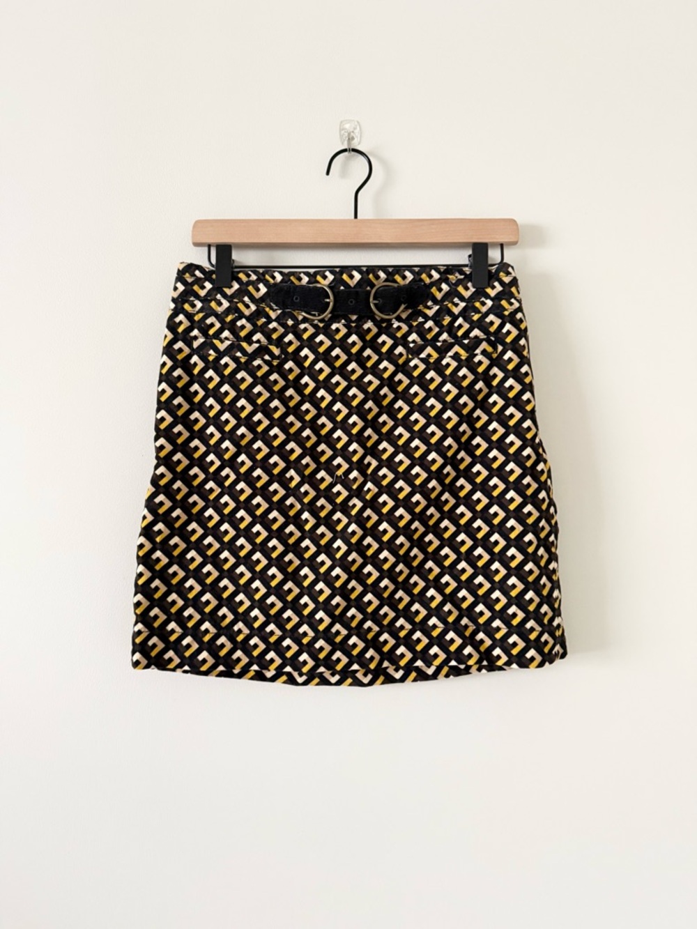 LOFT Geometric Print Cotton Corduroy Mini Skirt in Black and Gold Size 2